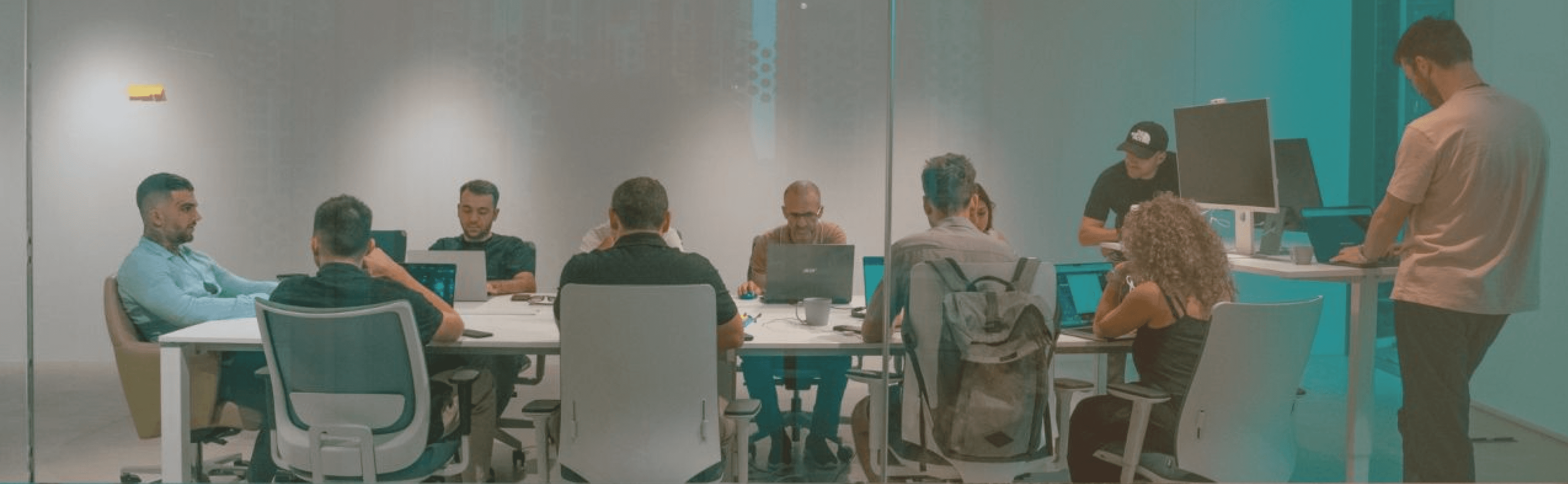 Vatan Platform Team working together in modern office space